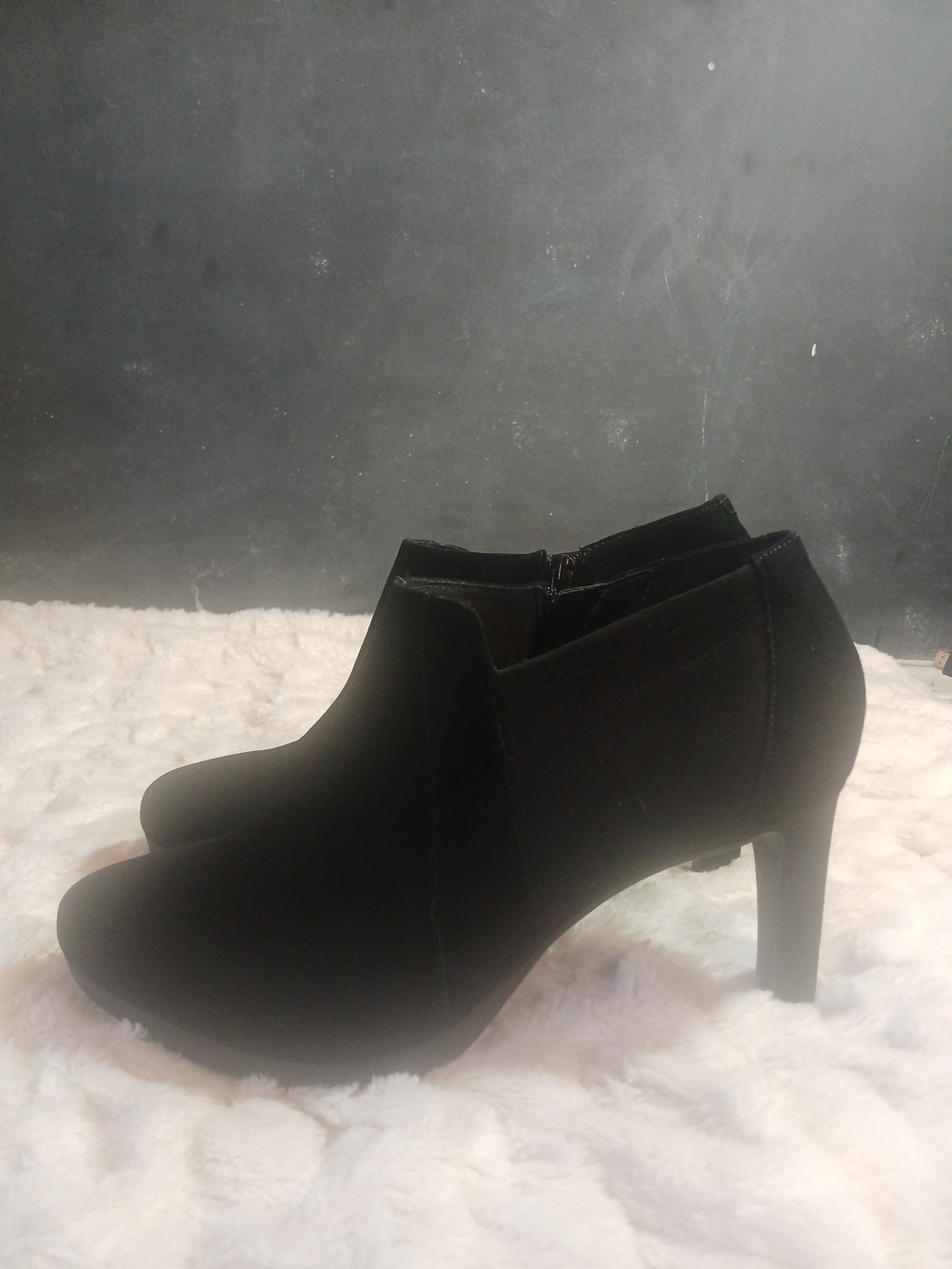 Clarks Adriel Lily Ankle Booties In Black Suede Womens Size 10 M